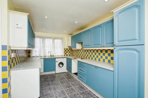 3 bedroom terraced house for sale, Tutsham Way, Tonbridge TN12