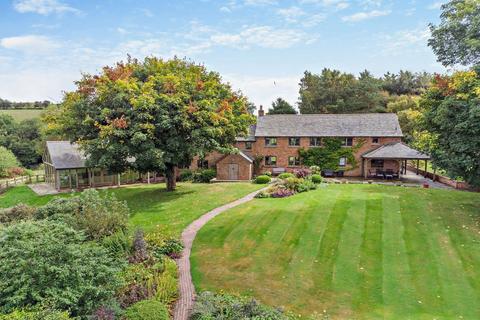 4 bedroom equestrian property for sale, Llandyssil, Montgomery, Powys, SY15