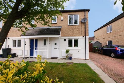 3 bedroom semi-detached house for sale, Brailsford Crescent, York