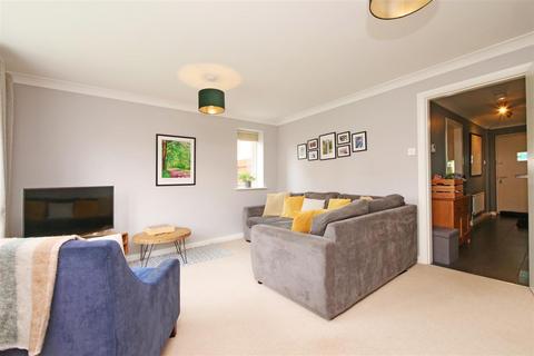 3 bedroom semi-detached house for sale, Brailsford Crescent, York