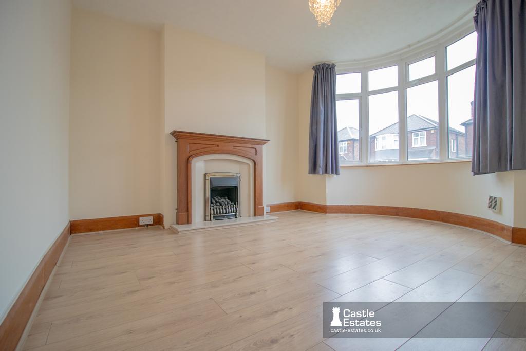 108 Grassington Road, Nottingham, NG8 3 bed detached house to rent £