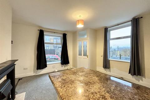 2 bedroom end of terrace house for sale, George Street, Bradford BD13