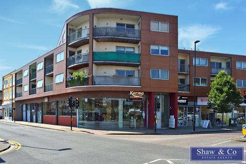 1 bedroom flat for sale, Denestock House, Bell Road, Hounslow TW3