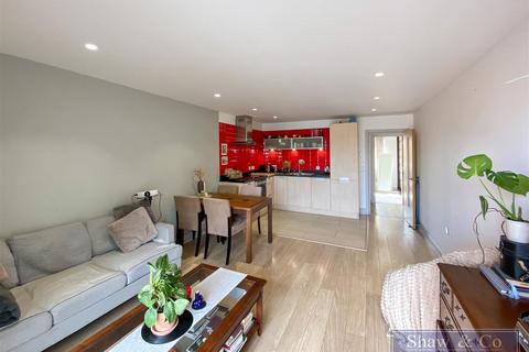 1 bedroom flat for sale, Denestock House, Bell Road, Hounslow TW3