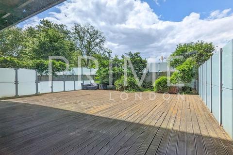 undefined, Centurion Building, 376 Queenstown Road, Chelsea Bridge Wharf
