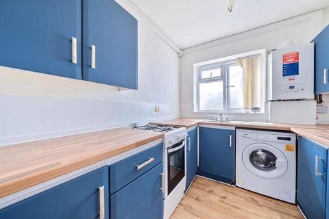 2 bedroom flat for sale, Heston,  TW5,  TW5