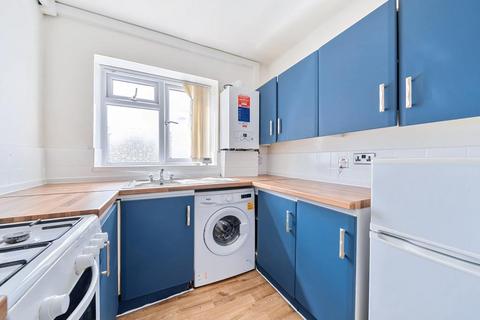 2 bedroom flat for sale, Heston,  TW5,  TW5