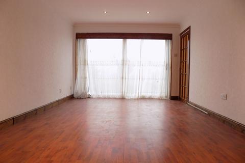 undefined, Devon Road, Luton, Bedfordshire