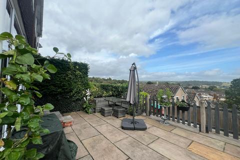 25 Lorien Close, Leek, ST13 8NY