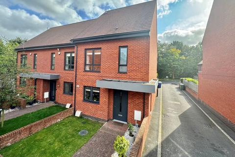 3 bedroom end of terrace house for sale, Barnes Way, Barnes Village, Cheadle