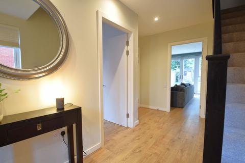48 Barnes Way, Cheadle, SK8 2GH