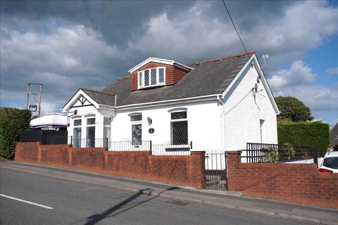 3 bedroom detached bungalow for sale, Heol-Y-Meinciau, PONTYATES, Llanelli