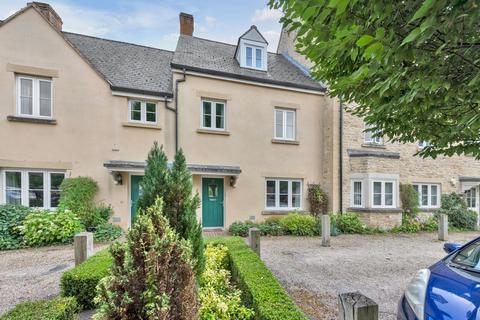 3 bedroom terraced house for sale, Church Green, Witney OX28