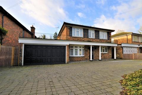 4 bedroom detached house for sale, The Common, Stanmore HA7