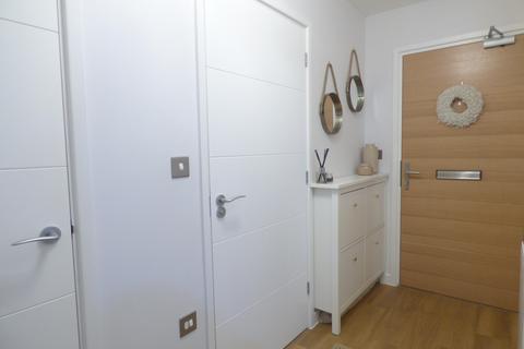 1 bedroom flat for sale, 8 Ingrave Road, Brentwood, CM15