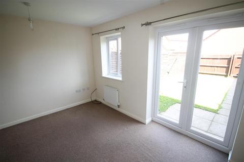 2 bedroom terraced house to rent, St Johns Drive, Rugeley WS15