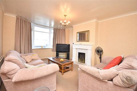 3 bedroom semi-detached house for sale, Lulworth Drive, Leeds, West Yorkshire