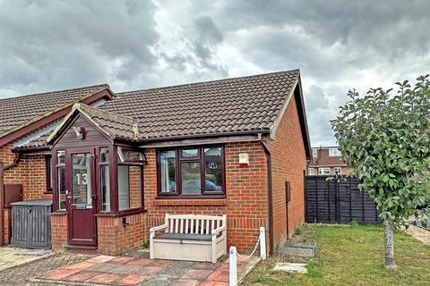 2 bedroom terraced bungalow for sale, Albury Place, Albury Road, Merstham