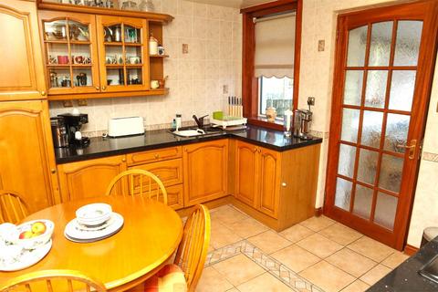 2 bedroom semi-detached house for sale, Kelvin Drive, North Lanarkshire ML7