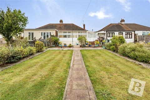 2 bedroom bungalow for sale, Grosvenor Drive, Hornchurch, RM11