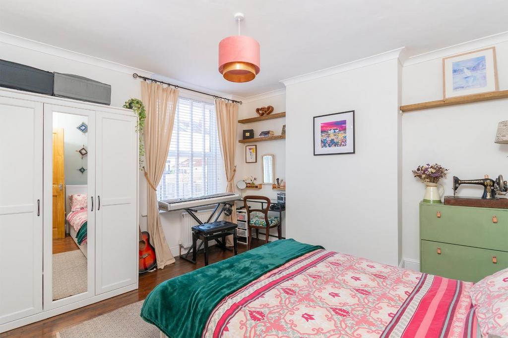 TEERTSACENES72 - Bedroom G.jpg