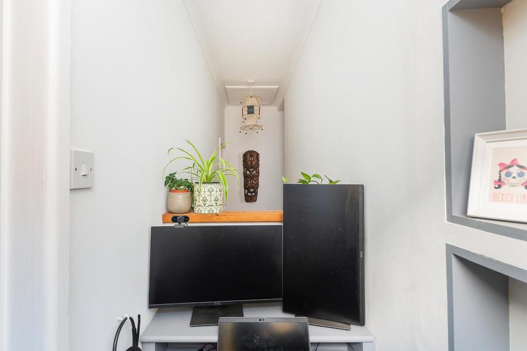 TEERTSACENES72 - Office A.jpg