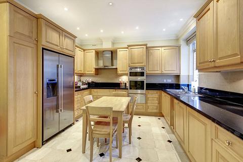 3 bedroom flat for sale, St. James's Chambers, Ryder Street,, London, SW1Y