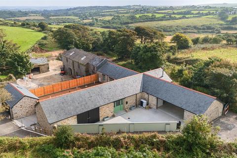 3 bedroom barn conversion for sale, Longdowns, Penryn