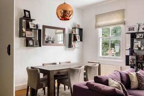 4 bedroom flat for sale, London W11