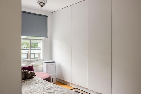 77 Cornwall Crescent, London, W11 1PJ