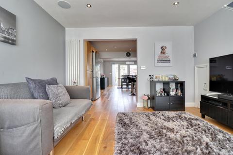37 Burnside, Sawbridgeworth, CM21 0EP
