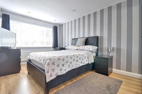 37 Burnside, Sawbridgeworth, CM21 0EP