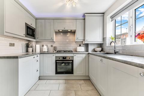 16 Hubbard Close, Whetstone, Leicester, LE8 6XT