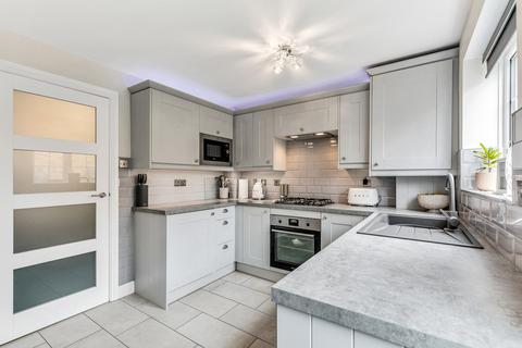 16 Hubbard Close, Whetstone, Leicester, LE8 6XT
