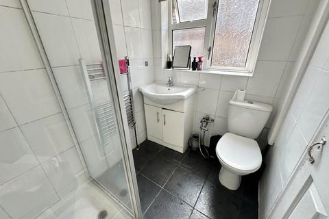 5 Beech Road, Luton, LU1 1DW