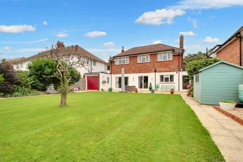 4 bedroom detached house for sale, Sea Lane, Goring-By-Sea