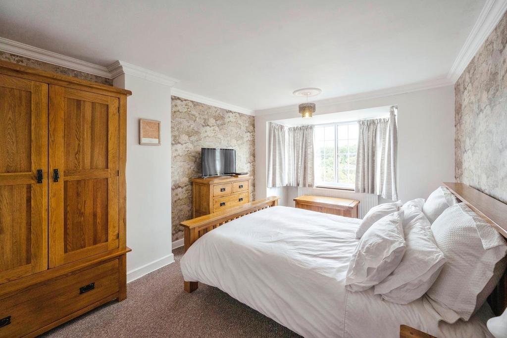 Bedroom no.1