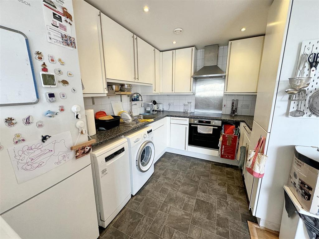 Open Plan Lounge/Kitchen