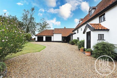 5 bedroom detached house for sale, The Street, Tibenham, NR16