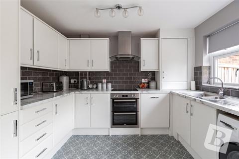 5 bedroom terraced house for sale, Petworth Way, Hornchurch, RM12