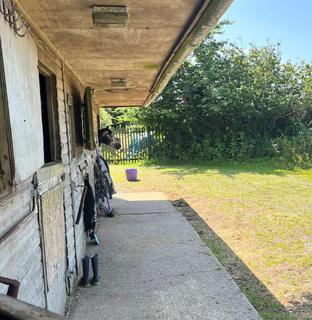 undefined, Crossway Stables set within approx 4.25 acres Greenway Road, Bonvilston, Cardiff
