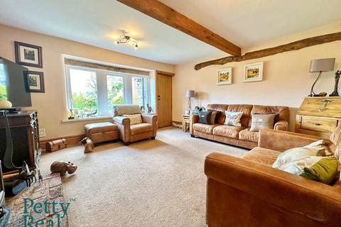 4 bedroom cottage for sale, Bents, Colne