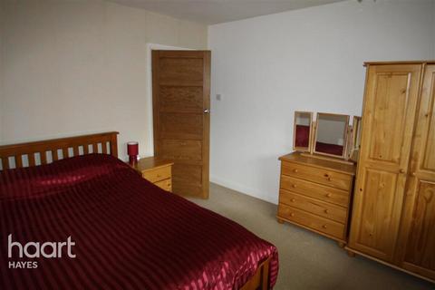 undefined, Mill Court, West Drayton