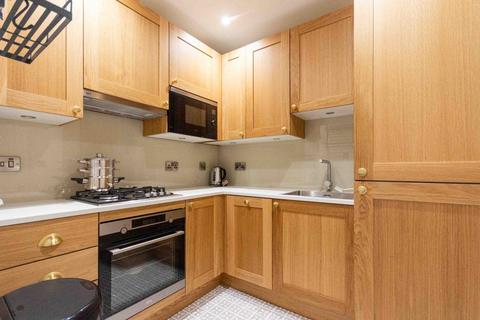 undefined, 2998L MacDowall Road, Edinburgh, EH9 3EE