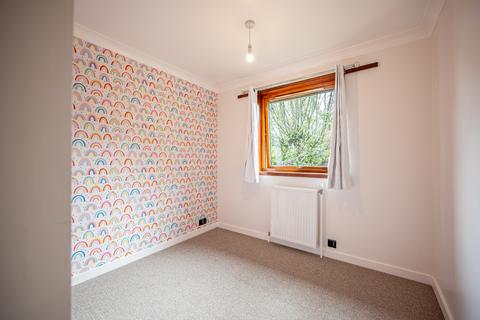 42 Elm Street, Errol, Perth, PH2 7SQ