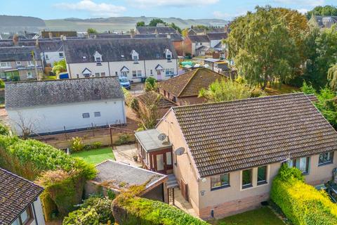 42 Elm Street, Errol, Perth, PH2 7SQ