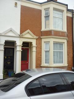 1 bedroom in a house share to rent, Cedar Road, Northampton NN1