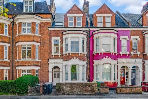 1 bedroom apartment to rent, Callcott Road West Hampstead NW6