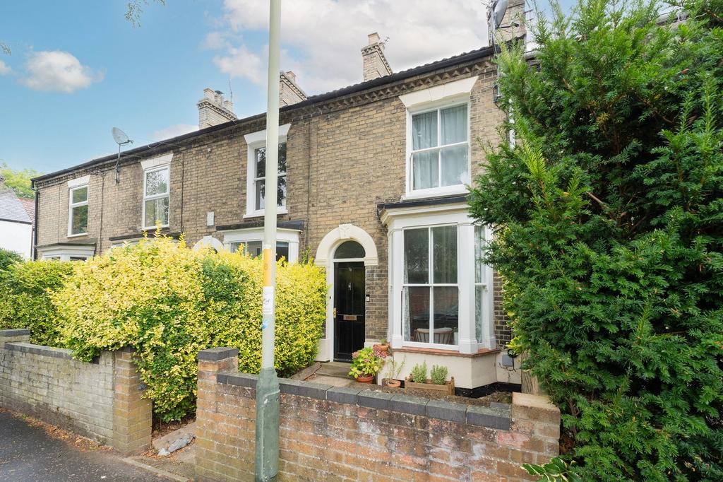 Edinburgh Road, Norwich 3 bed terraced house for sale £325,000