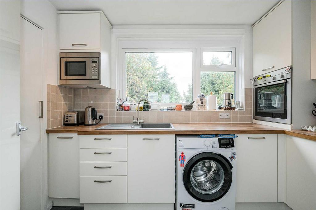 102 Gardner close-12.JPG